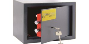 Max Guard Hunter Handgun Safe